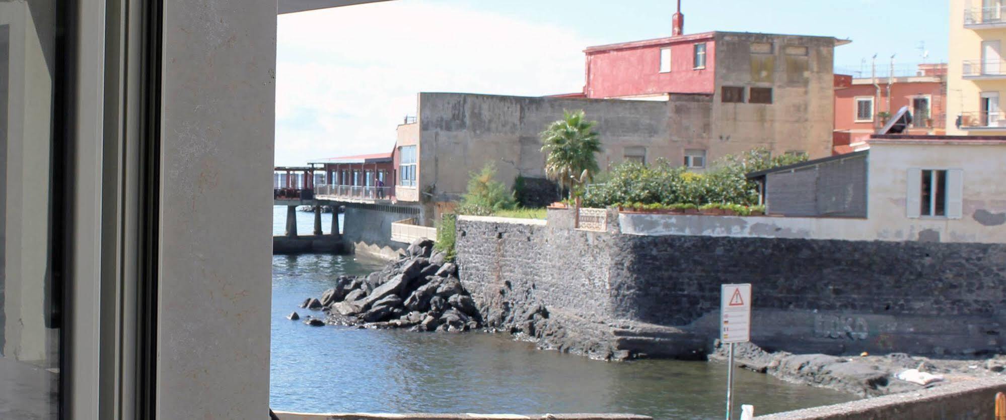 Coral Rooms Torre del Greco Exterior foto